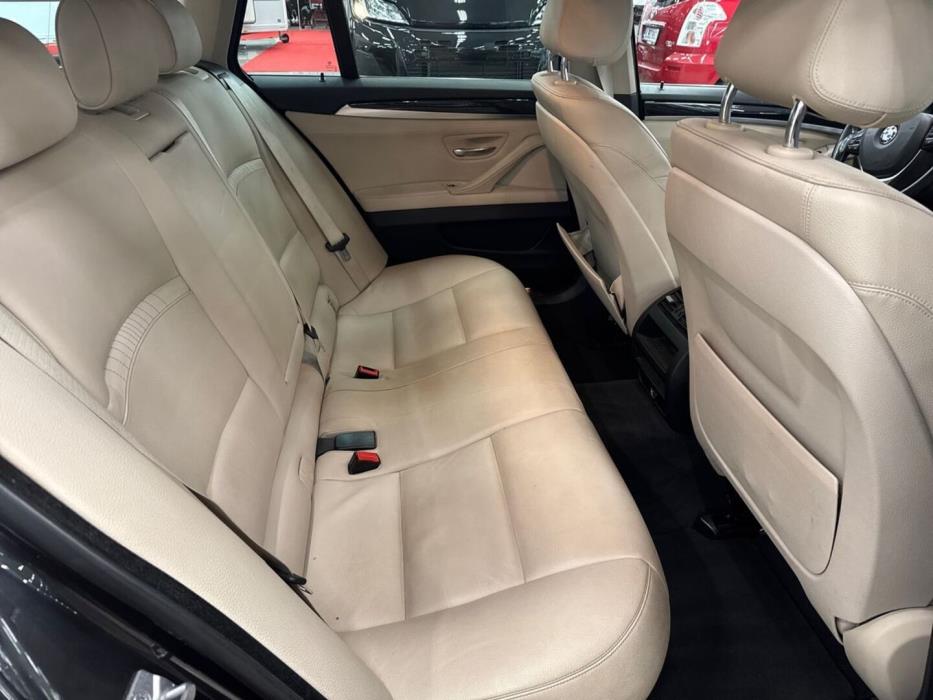 BMW 530 2015