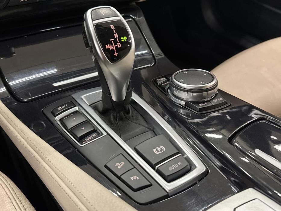 BMW 530 2015
