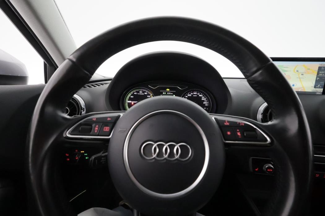 AUDI A3 2016