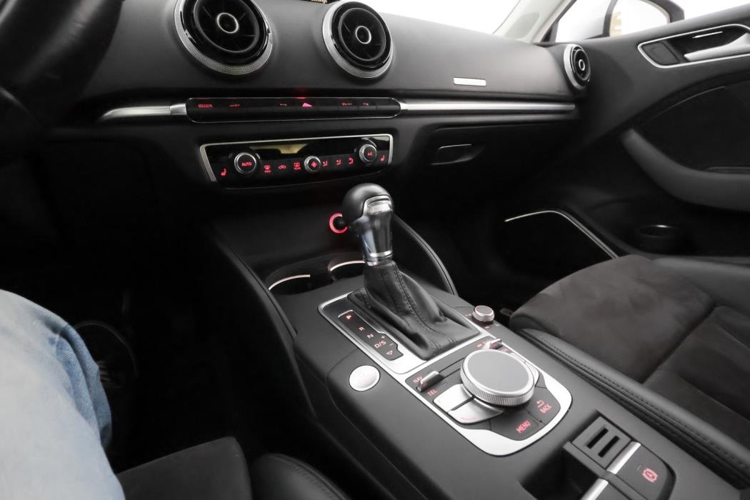 AUDI A3 2016