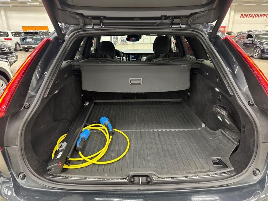 VOLVO V90 2019