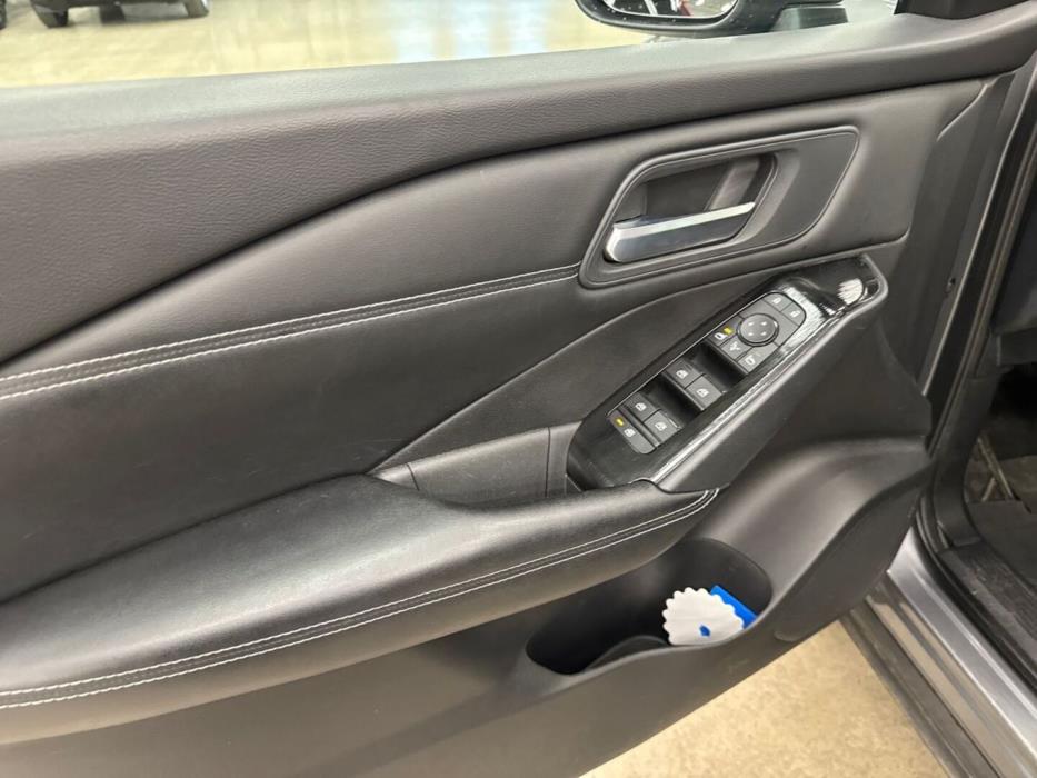 NISSAN Qashqai 2022