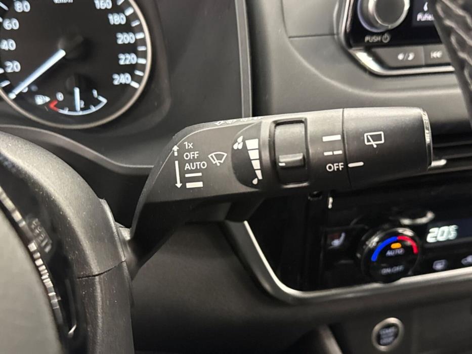 NISSAN Qashqai 2022