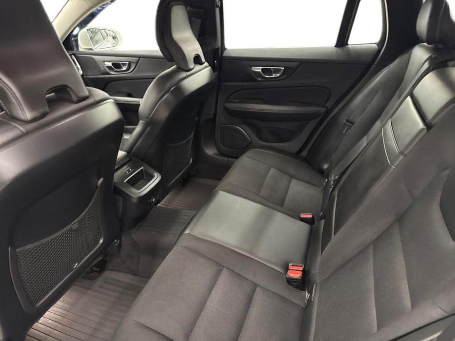 VOLVO V60 2018