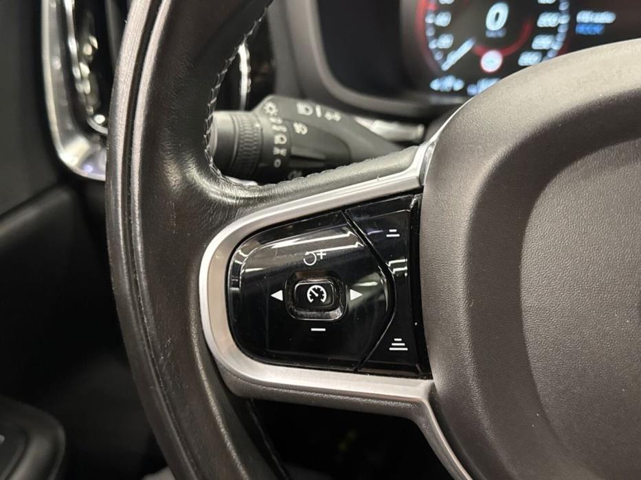VOLVO V60 2018