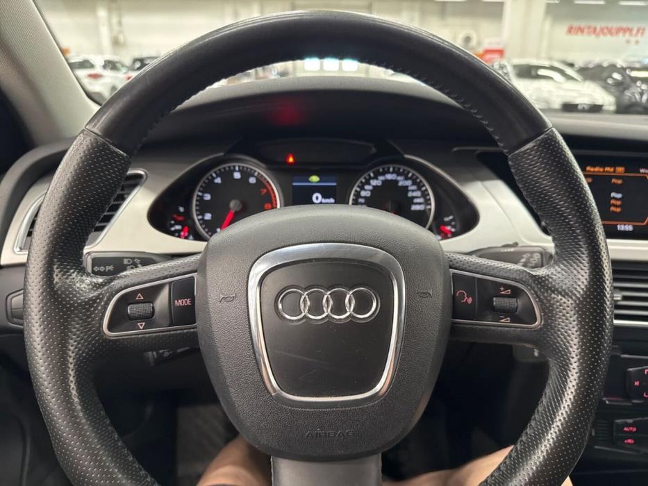 AUDI A4 2010