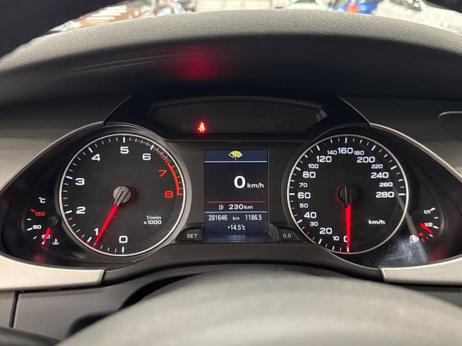 AUDI A4 2010