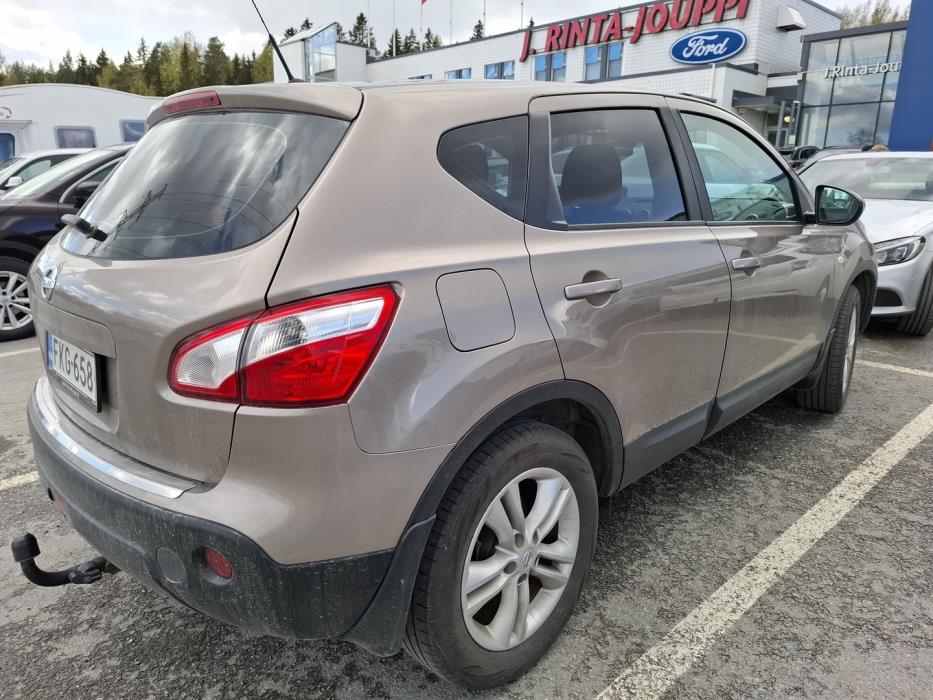 NISSAN Qashqai 2011
