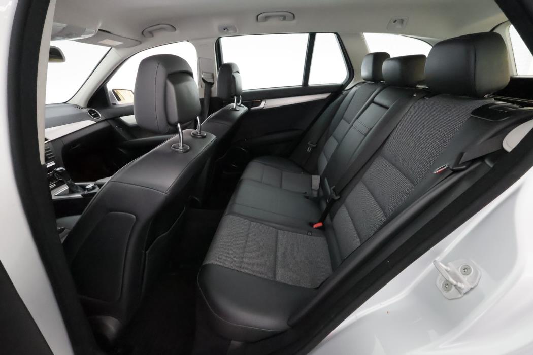 MERCEDES-BENZ C 2012