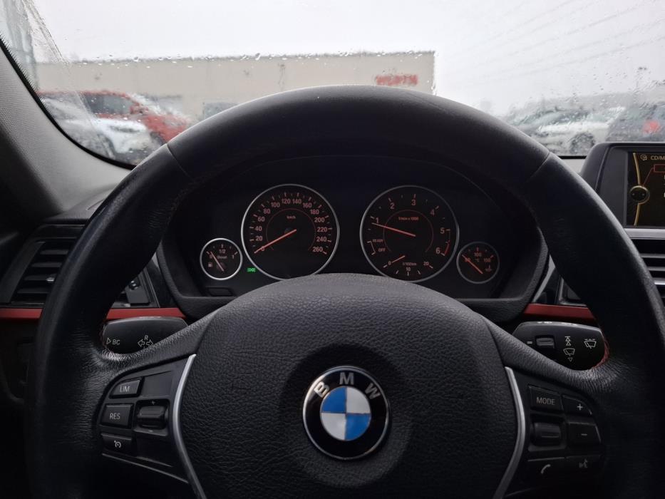 BMW 320 2014