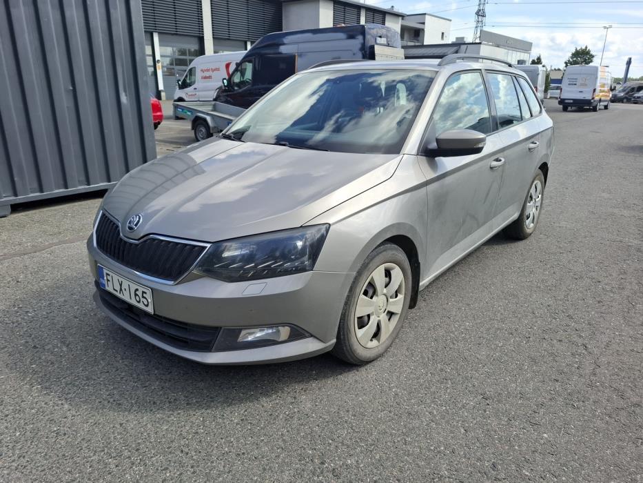 SKODA Fabia 2015