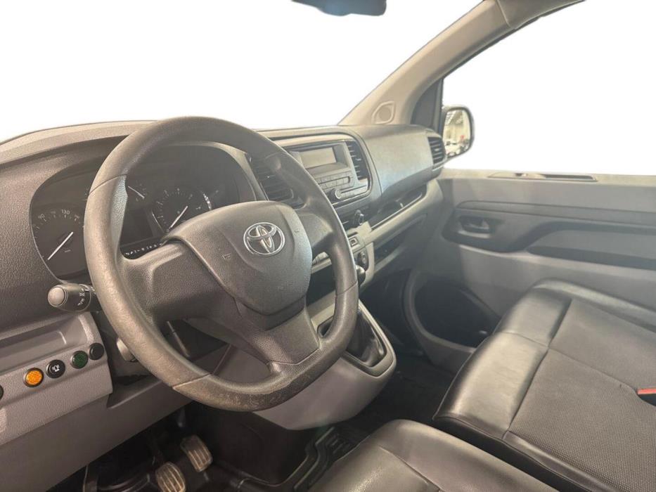 TOYOTA Proace 2018