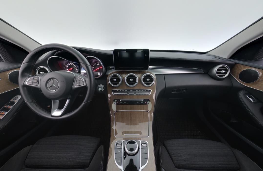 MERCEDES-BENZ C 2018