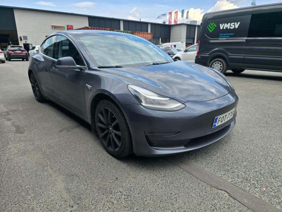 TESLA Model 3 2019