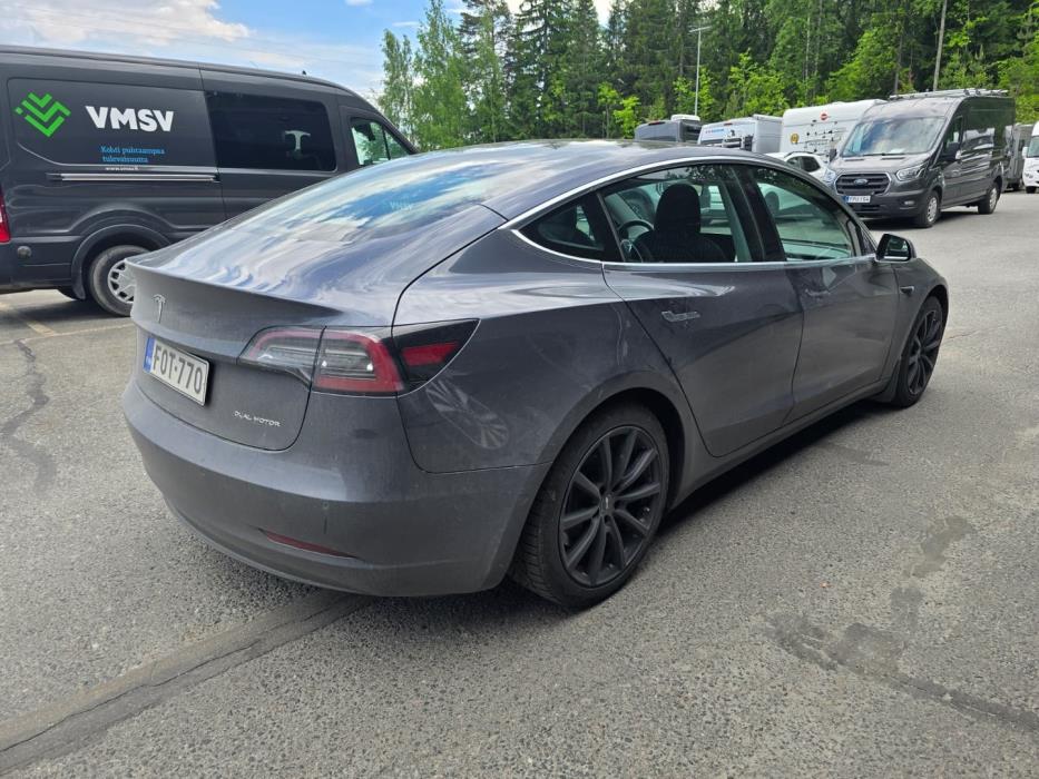TESLA Model 3 2019