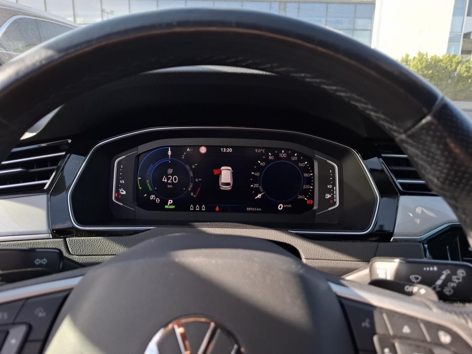 VOLKSWAGEN Passat 2021