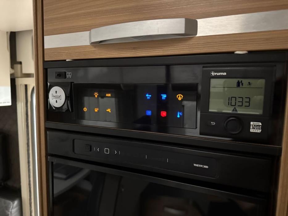 ADRIA Matrix 670 SC J.Edition 2021