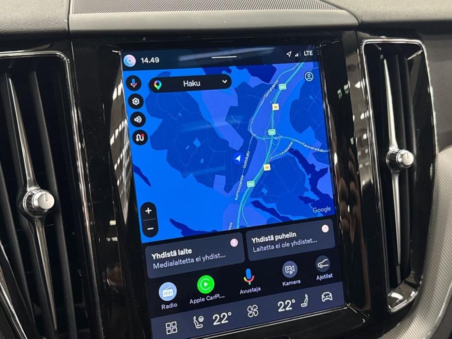 VOLVO XC60 2023