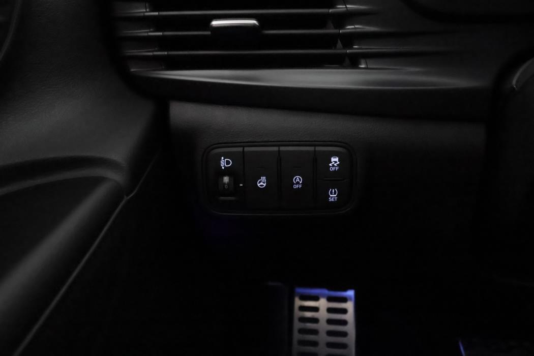 HYUNDAI BAYON Cross 2025