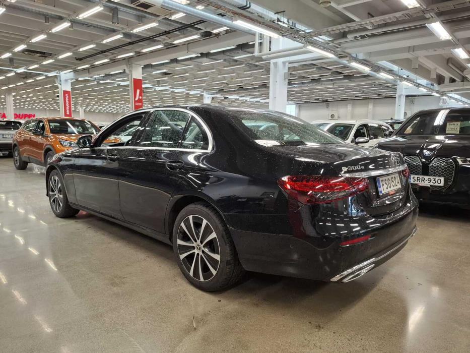 MERCEDES-BENZ E 2021
