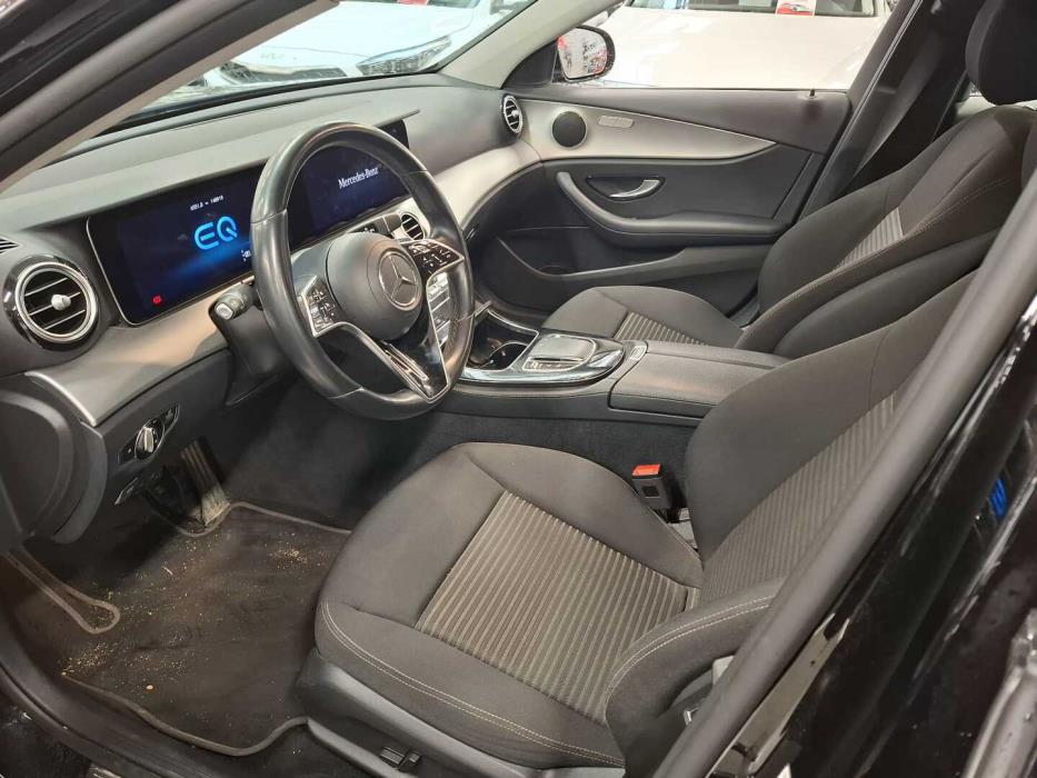 MERCEDES-BENZ E 2021