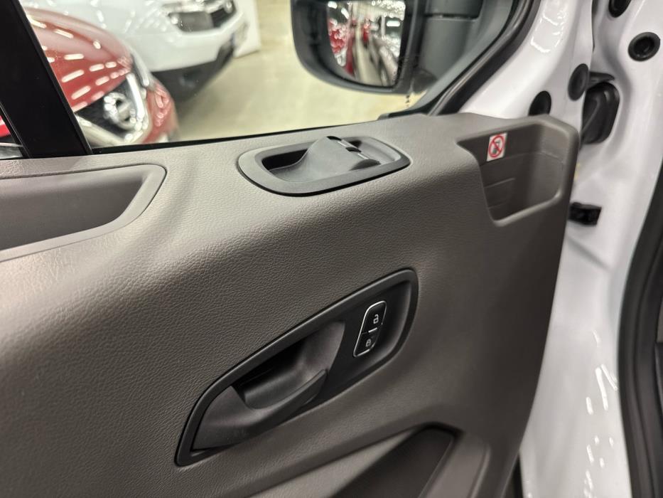 FORD Transit 2025