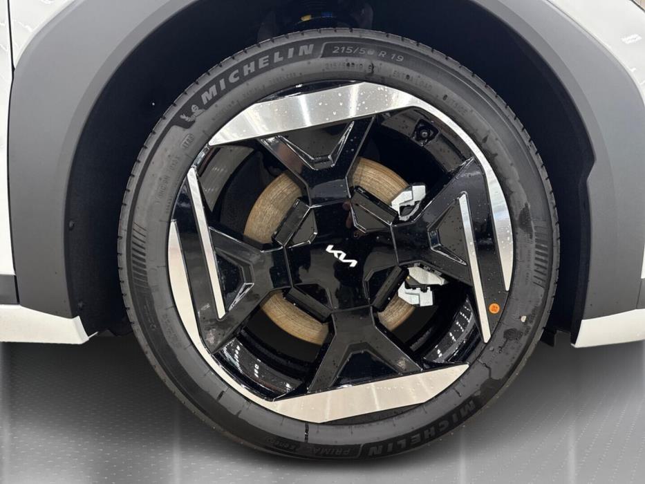 KIA EV4 2026