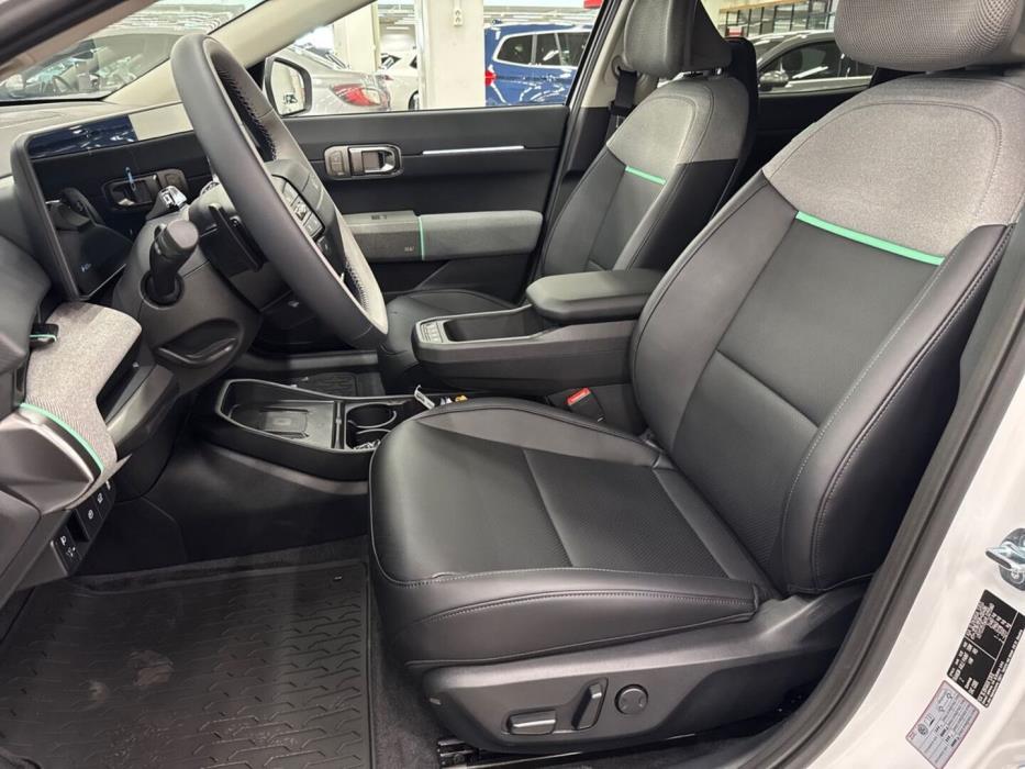KIA EV4 2026