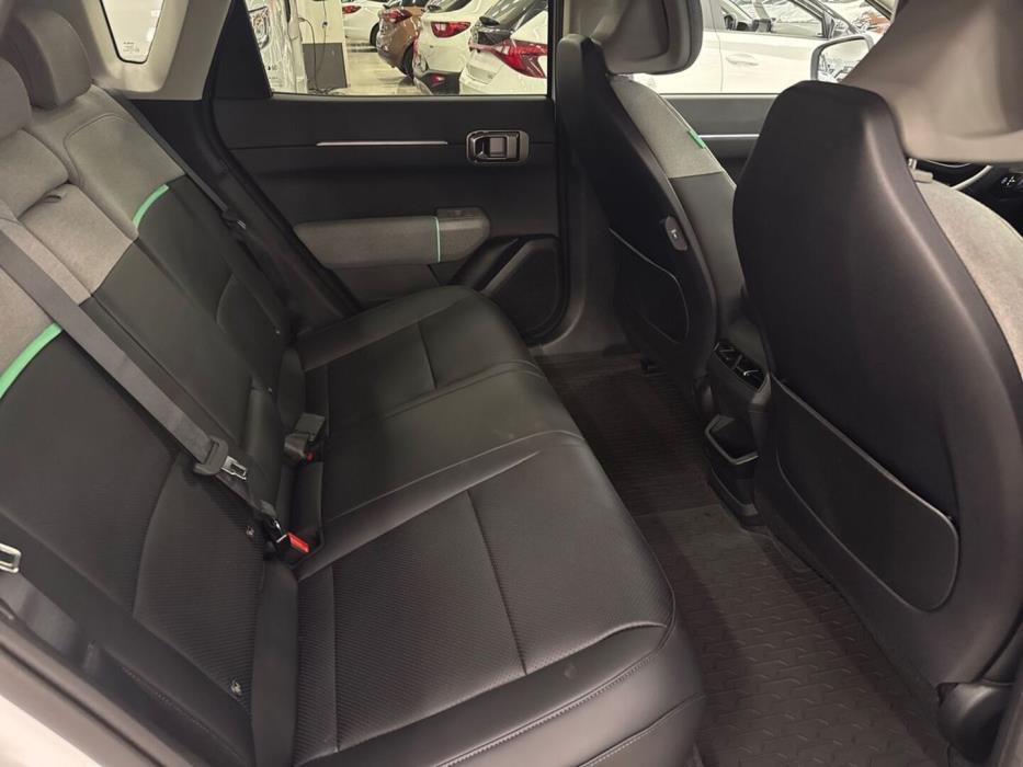 KIA EV4 2026