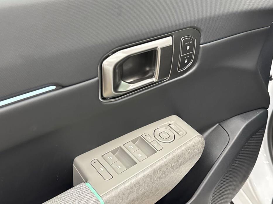 KIA EV4 2026