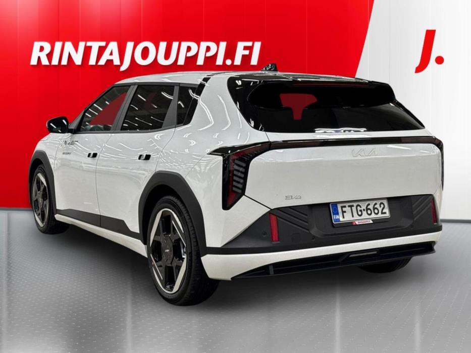 KIA EV4 2026