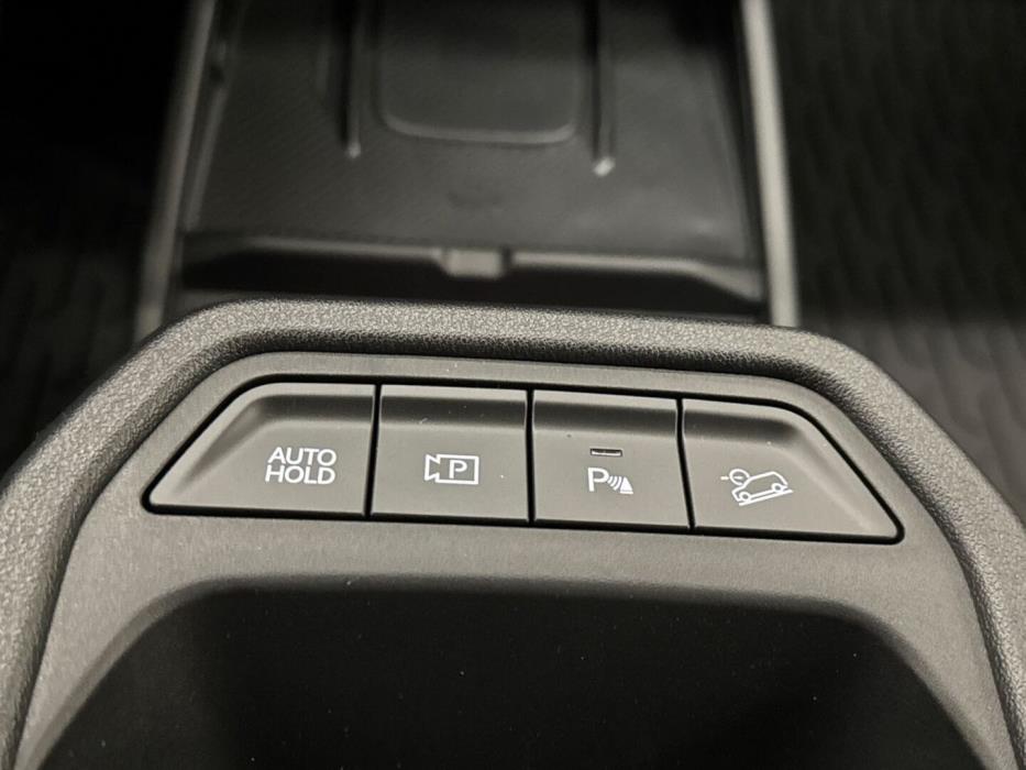 KIA EV4 2026