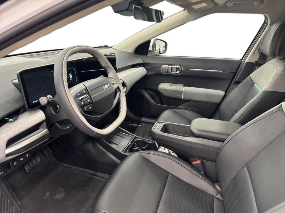 KIA EV4 2026