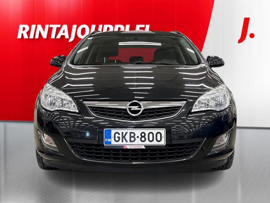 OPEL Astra 2012