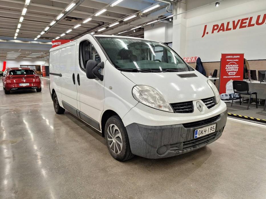 RENAULT Trafic 2012
