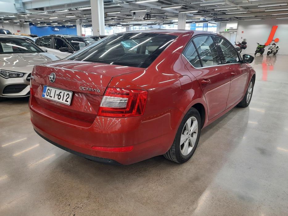 SKODA Octavia 2014