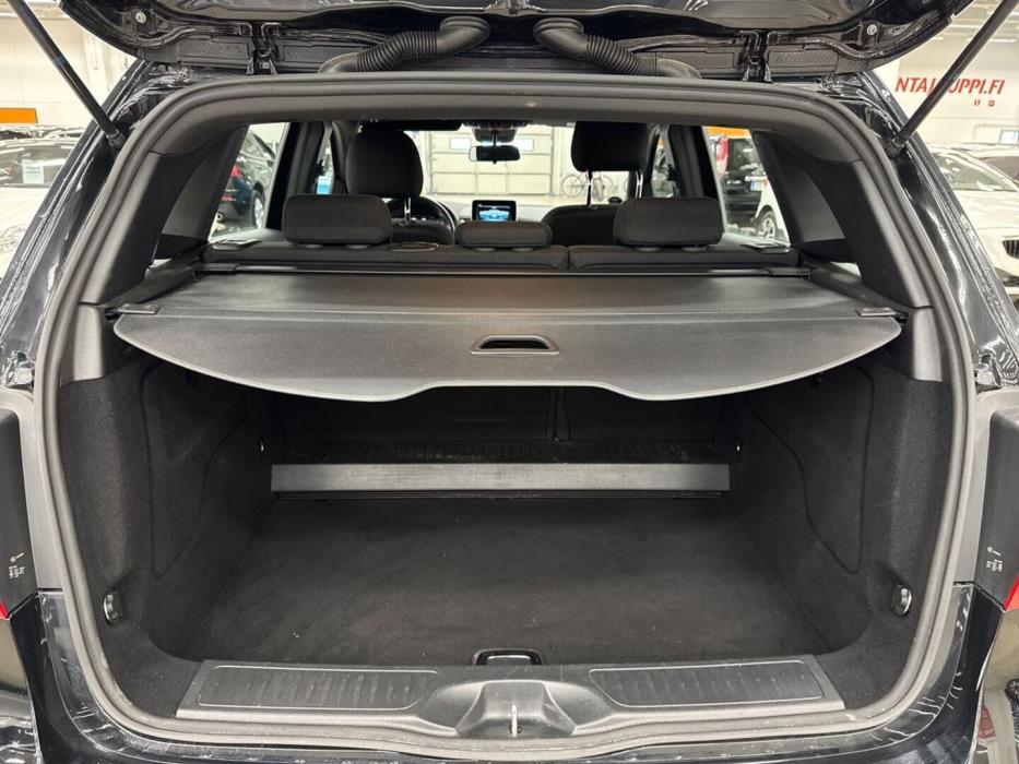 MERCEDES-BENZ B 2016