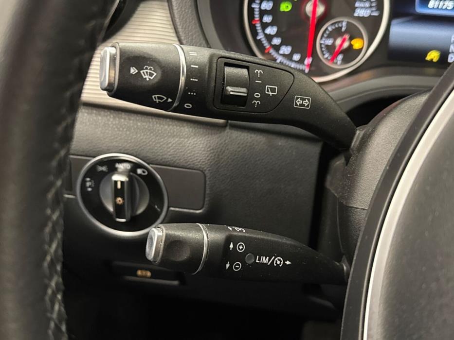 MERCEDES-BENZ B 2016