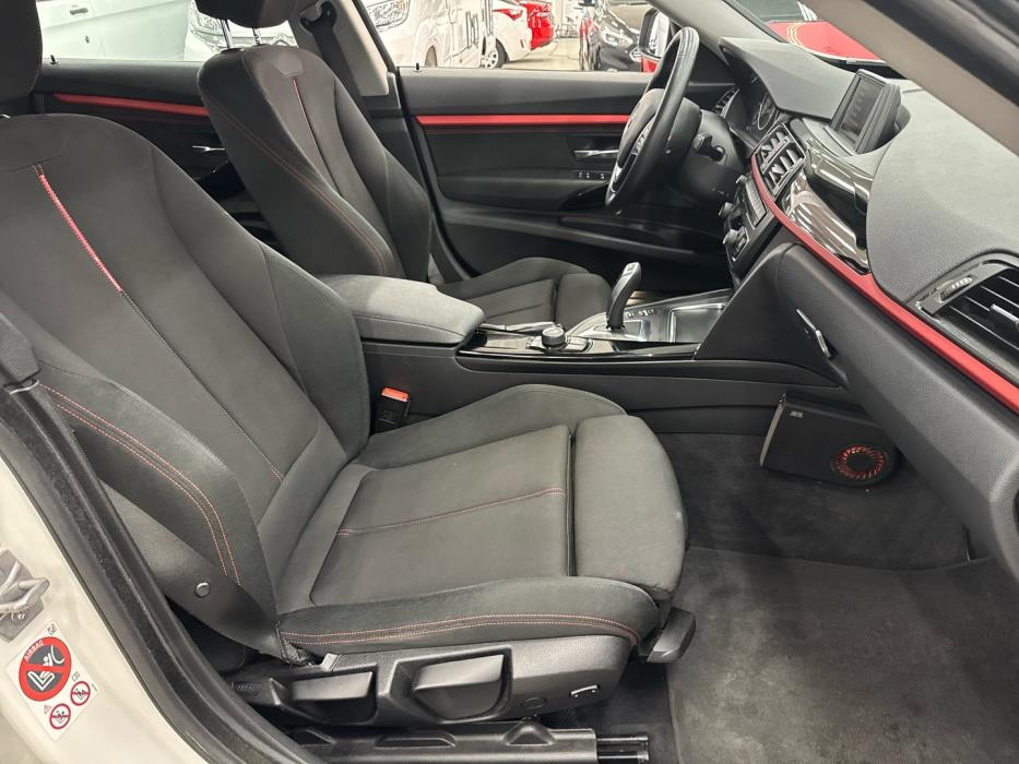 BMW 320 Gran Turismo 2016