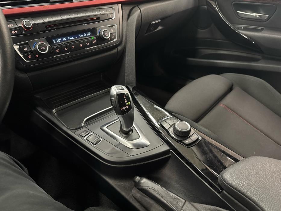 BMW 320 Gran Turismo 2016