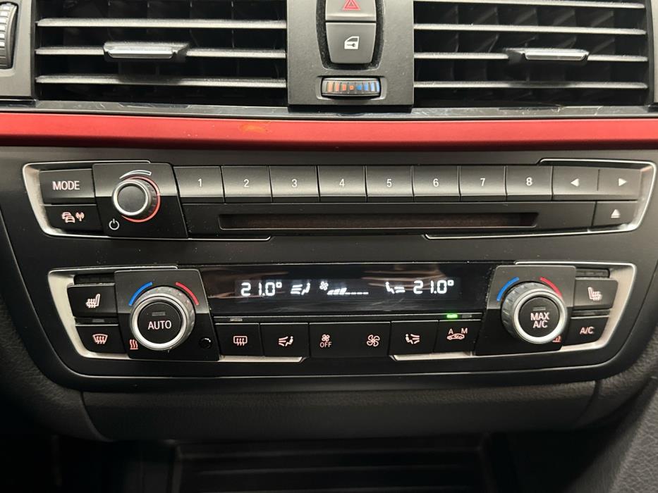 BMW 320 Gran Turismo 2016