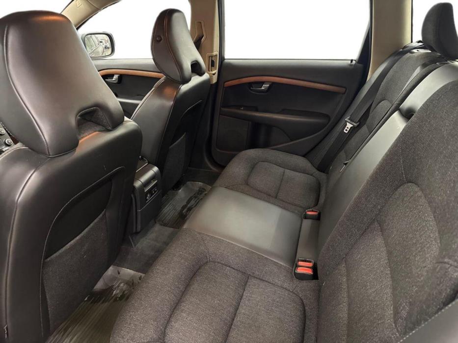 VOLVO XC70 2008
