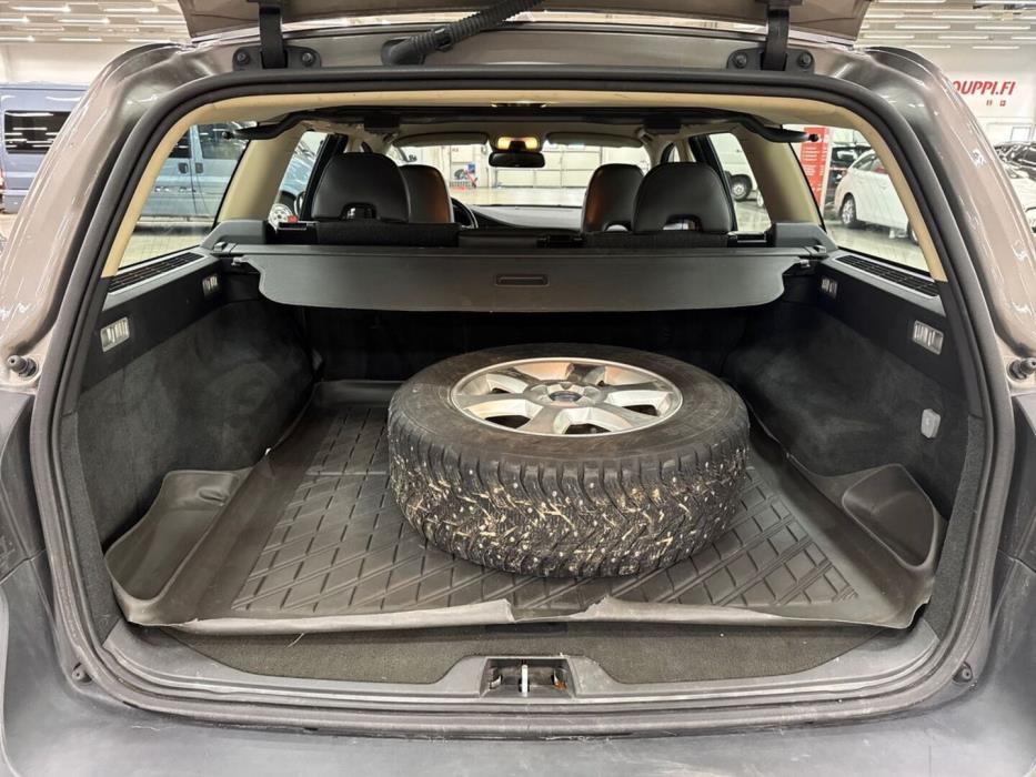 VOLVO XC70 2008