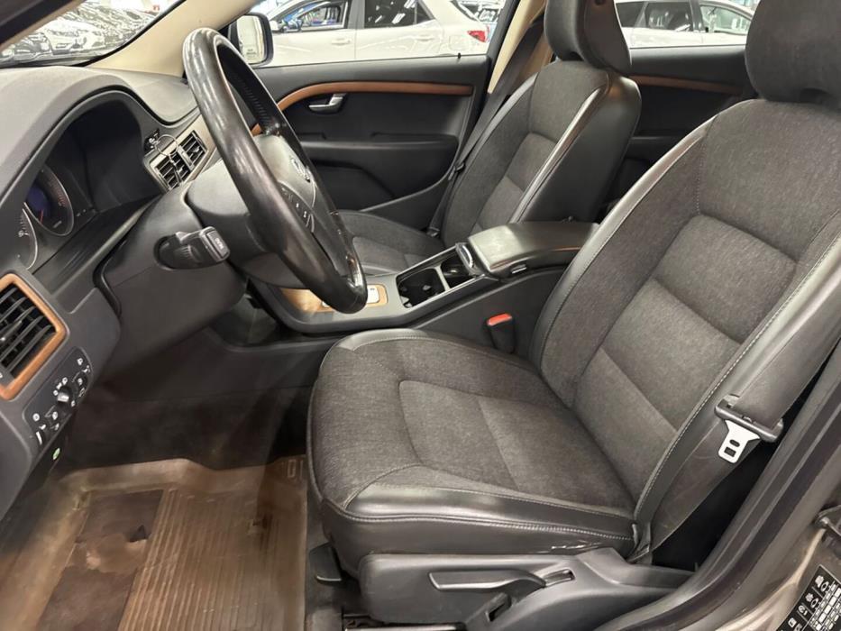 VOLVO XC70 2008