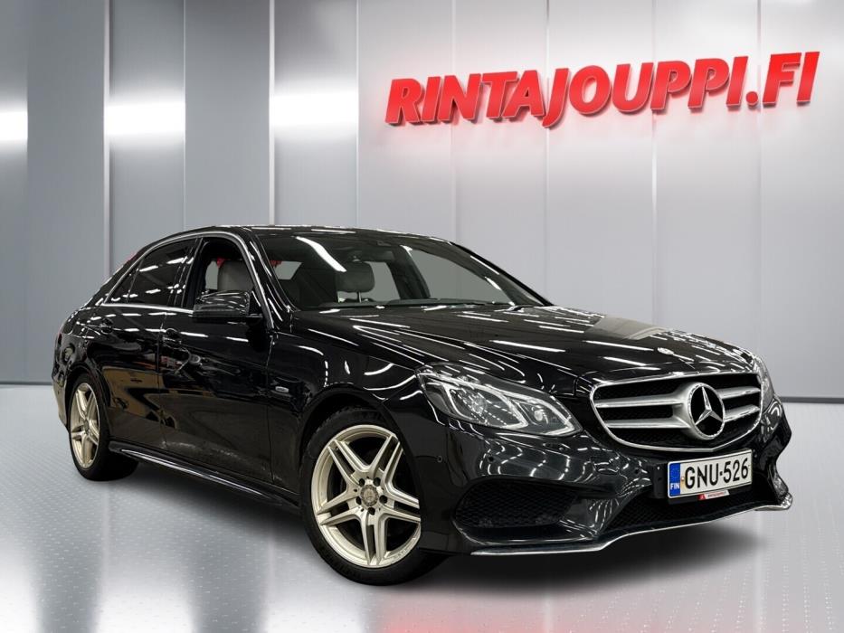 MERCEDES-BENZ E 2015