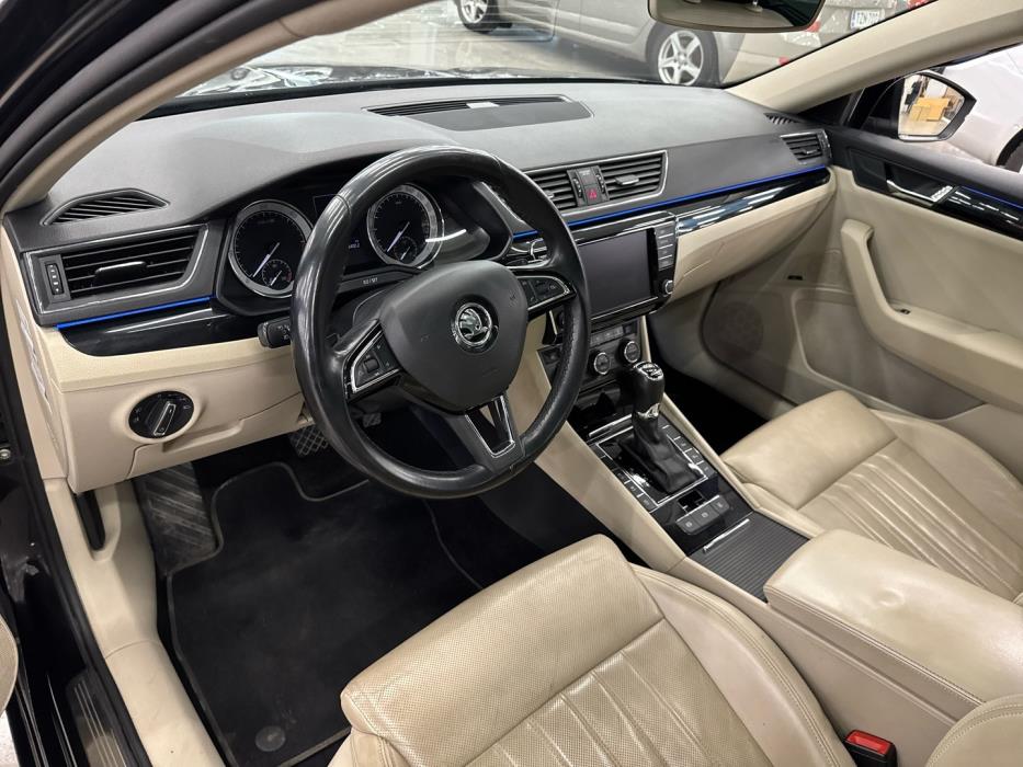 SKODA Superb 2015