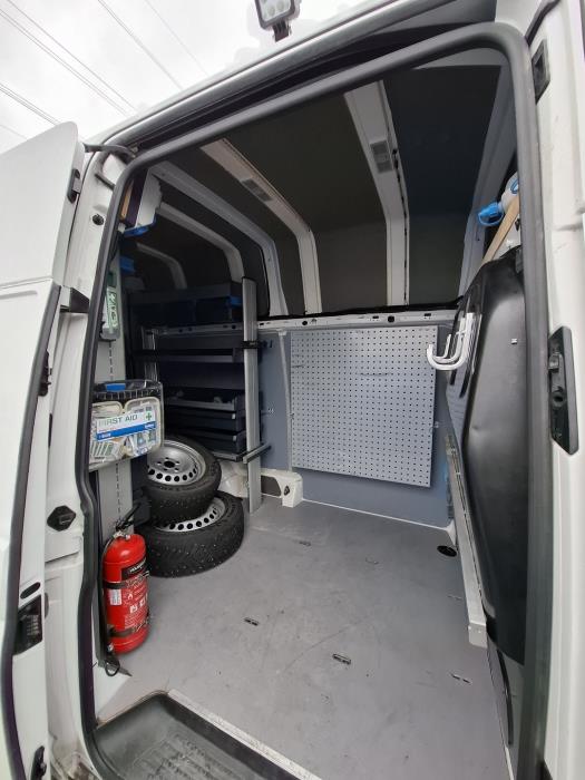 VOLKSWAGEN Transporter 2020