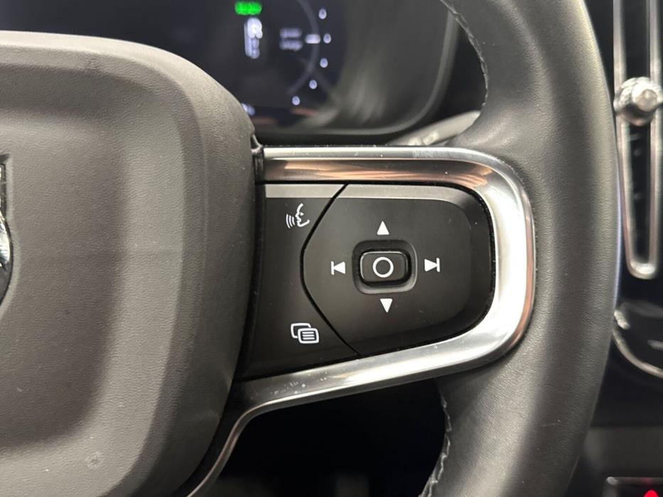 VOLVO C40 2022