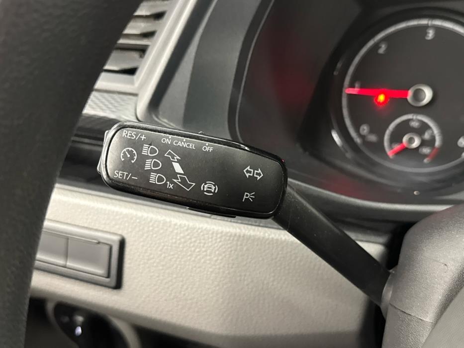 VOLKSWAGEN Caravelle 2021