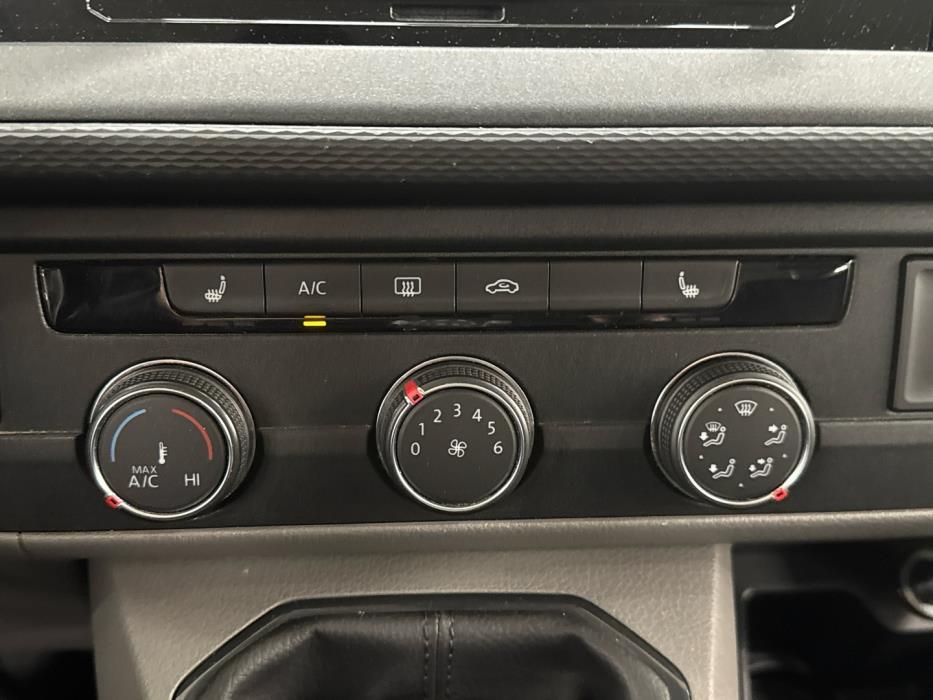 VOLKSWAGEN Caravelle 2021